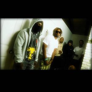 Her Nails White (feat. TouchLoaf) (Explicit)