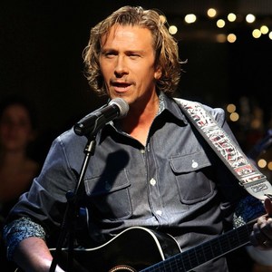 Alejandro Abad - Ahora Más Que Nunca