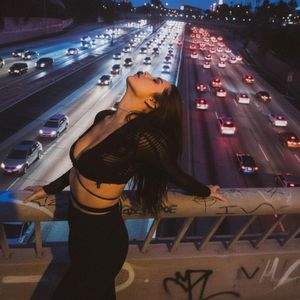 пепел на худи