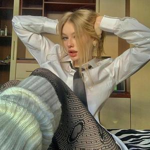 yüreğinden yaralı bizim hikayemiz (Explicit)