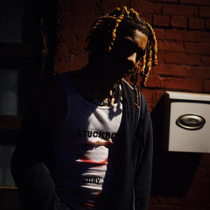 Hunnids in cobb (Explicit)