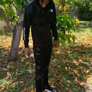 Blood On Tha Leaves (feat. Sirhcfrmdahill) (Explicit)