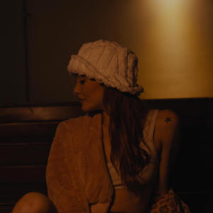 Enojada (feat. Sokra) (Explicit)