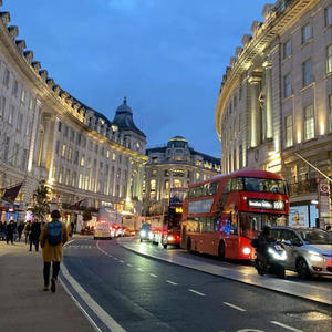 London n France (feat. Kris & Bandzino) (Explicit)