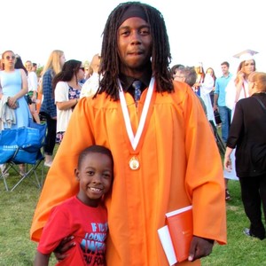 Broke(N)(feat. Flipper) (Explicit)