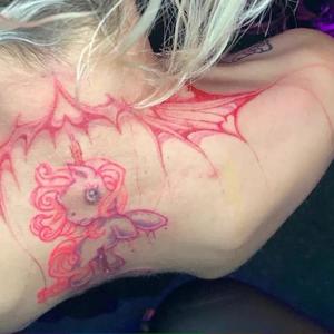 tattoo girl (Prod By RoyalBoi)