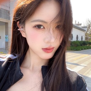 Dead(微光)封面