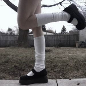 dans les bois (Explicit)