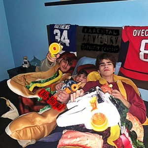 Louki Billy Nucleaire(feat. Lil Lou, Lil YO & Lil Mommy) (Explicit)