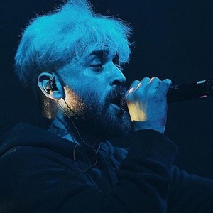 Yıldızlara Doğru (Explicit)