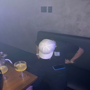 ela cursa faculdade mora em espaço nobre (Explicit)