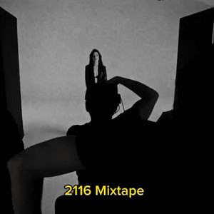 Anne Hathaway (Explicit)