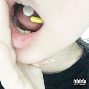 XNMOLLY (feat. devscxtt) [Explicit]