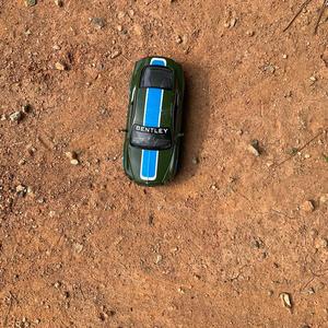 Get Drippy (feat. That Boy Young)