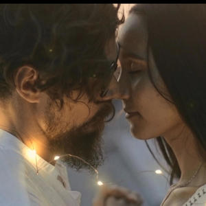 Écoutez-moi (Rap romantico - francés/español) (feat. enessone) (Explicit)