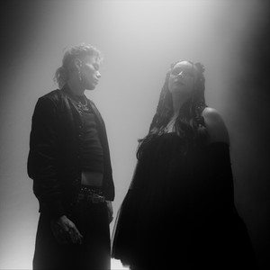 Blitzlichtgewitter (feat. ALICE DEE)