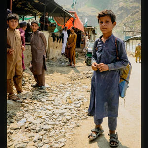 Pakistan (feat. Zipeso) (Explicit)