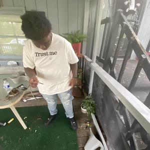 Hitman Huncho - Bussin (Explicit)