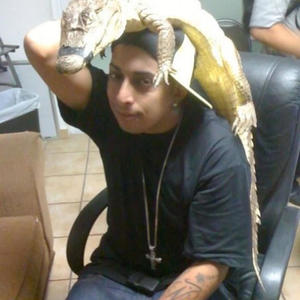 + tiempo contigo (feat. CNRM) (Explicit)