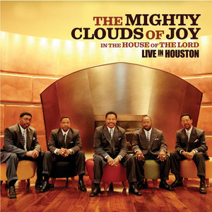 Mighty Clouds Of Joy - Mama Prayed Us Through (Live)