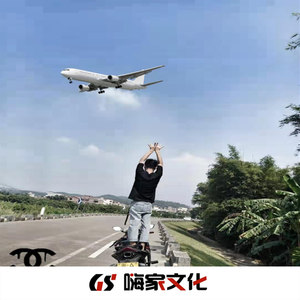 骑上我心爱的小摩托