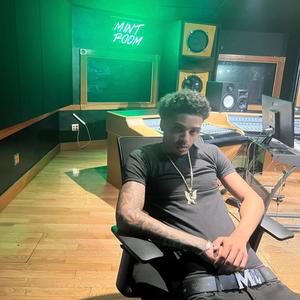 Pretty Girl (Explicit)