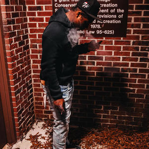 Not giving in (feat. SkeezoPg) (Explicit)