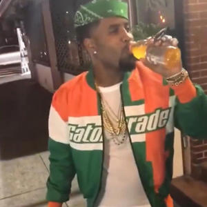 wtf (feat. makkgin) (Explicit)