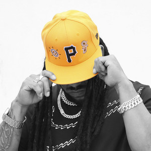 Sombras del pasado (Explicit)