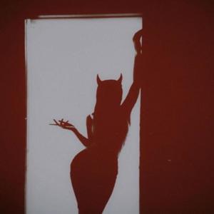 DE SAINHA ELA VEM FAZENDO A SACANA (feat. MC WAGUINHO DO CAXANGÁ) (Explicit)