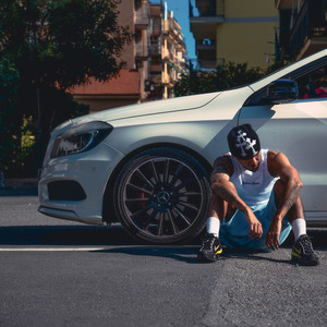 È UN BENZ (Explicit)