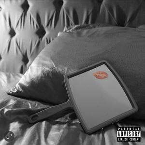 Makeup in the Mirror(feat. Benjamin Bill) (Explicit)