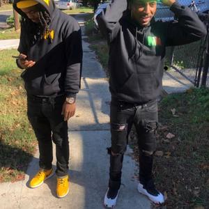 Tae Baddazz - Tae Badadazz (feat. Daay Dizzle Pop Out)