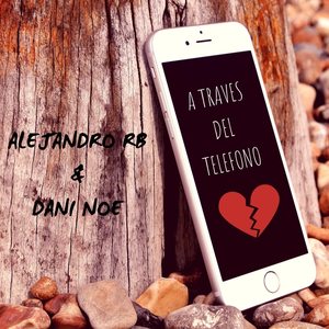 A través Del teléfono