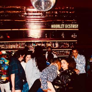 Moonlit Ecstasy (feat. Sauvi DuVin) (Explicit)