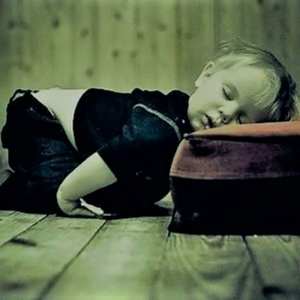 Alan Walker-Sing me to sleep (王令怡 Remix)