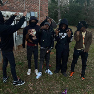 Trxplifelivin (feat. yvngmal)