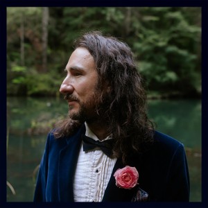 Kiss of the Bee (feat. Anna Moss)