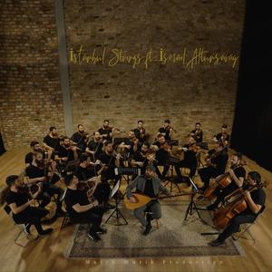 Bugün Ayın Işığı(feat. İsmail Altunsaray)