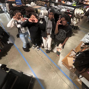 hella drugz (feat. Waunvsme & soguapo) (Explicit)