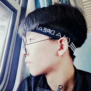 疯魔提笔战乱世