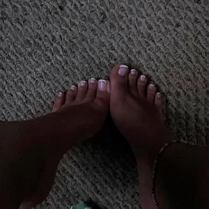 French Tiptoes (Explicit)