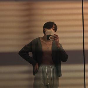 狗硕 - 依兰爱情故事 翻唱（狗硕）（翻自 方磊）