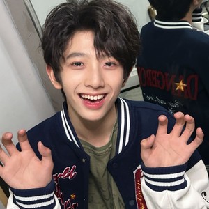 外界声音对我的影响-陈浚铭