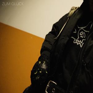 ZUM GLÜCK