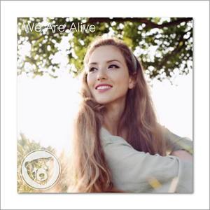 We Are Alive(feat. Valentina Scheffold)