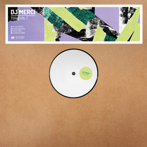 In The Middle (Original Mix)