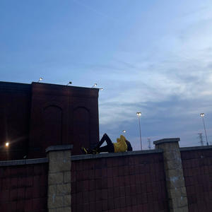 Treat you right (feat. Luh zeq) (Explicit)