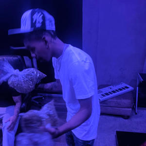 Blue Checks (Explicit)