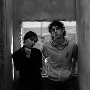 Sloboda (feat. tm1na)